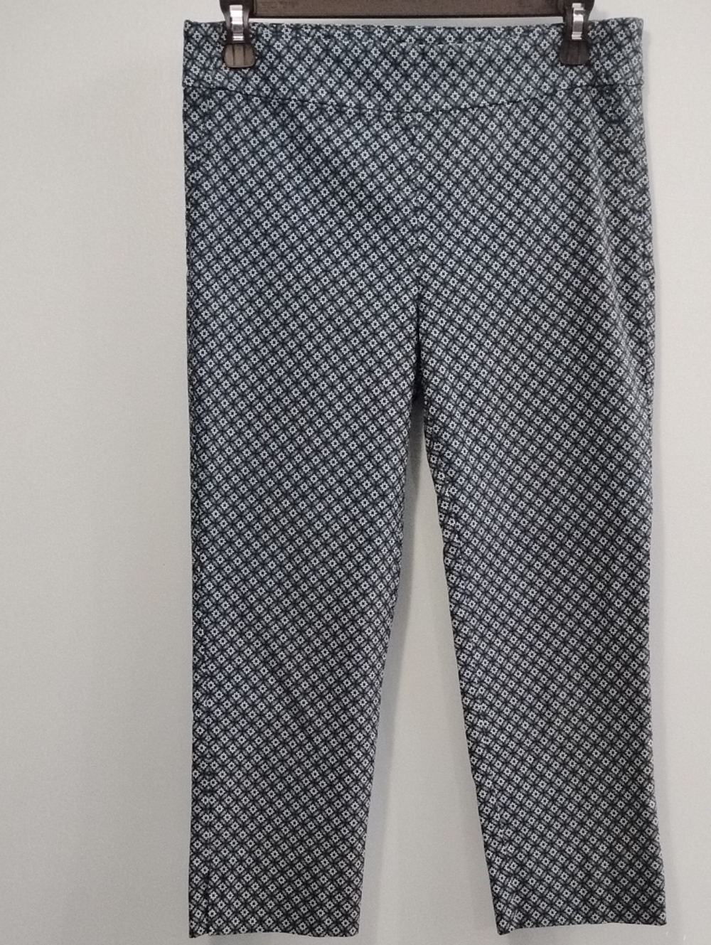 Dalia Capri Navy and White Diamond-Print Chinos Size 8